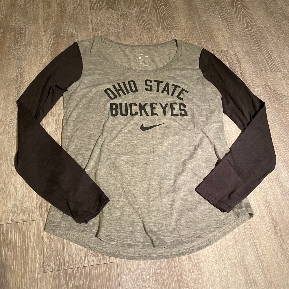 Ohio State Buckeyes t-shirt. Like new!